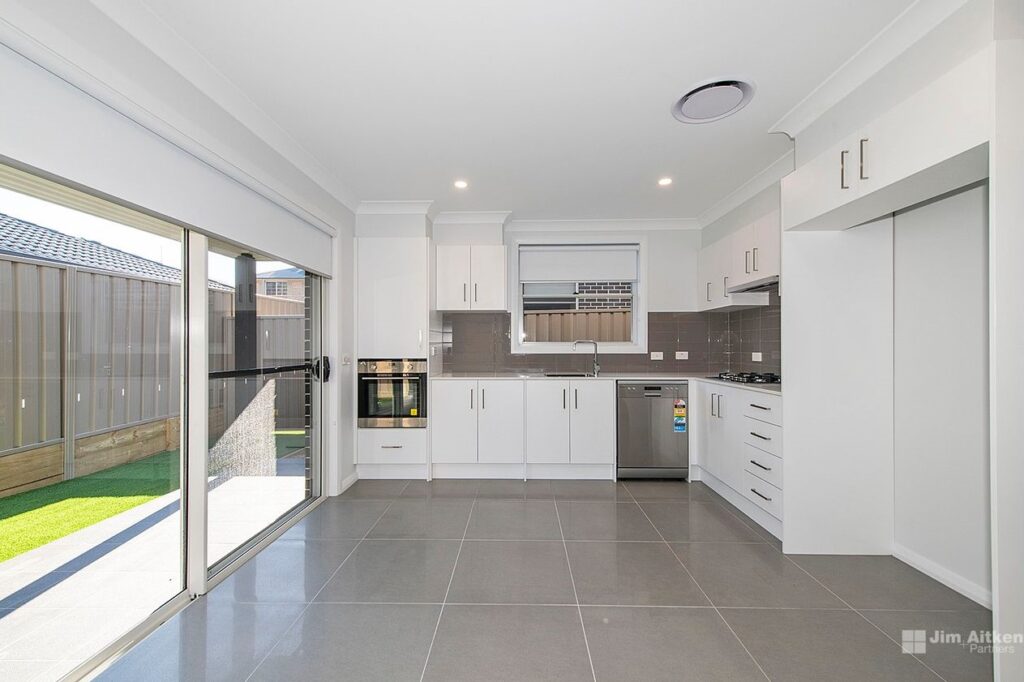 Penrtith-EmuPlains-Kitchen