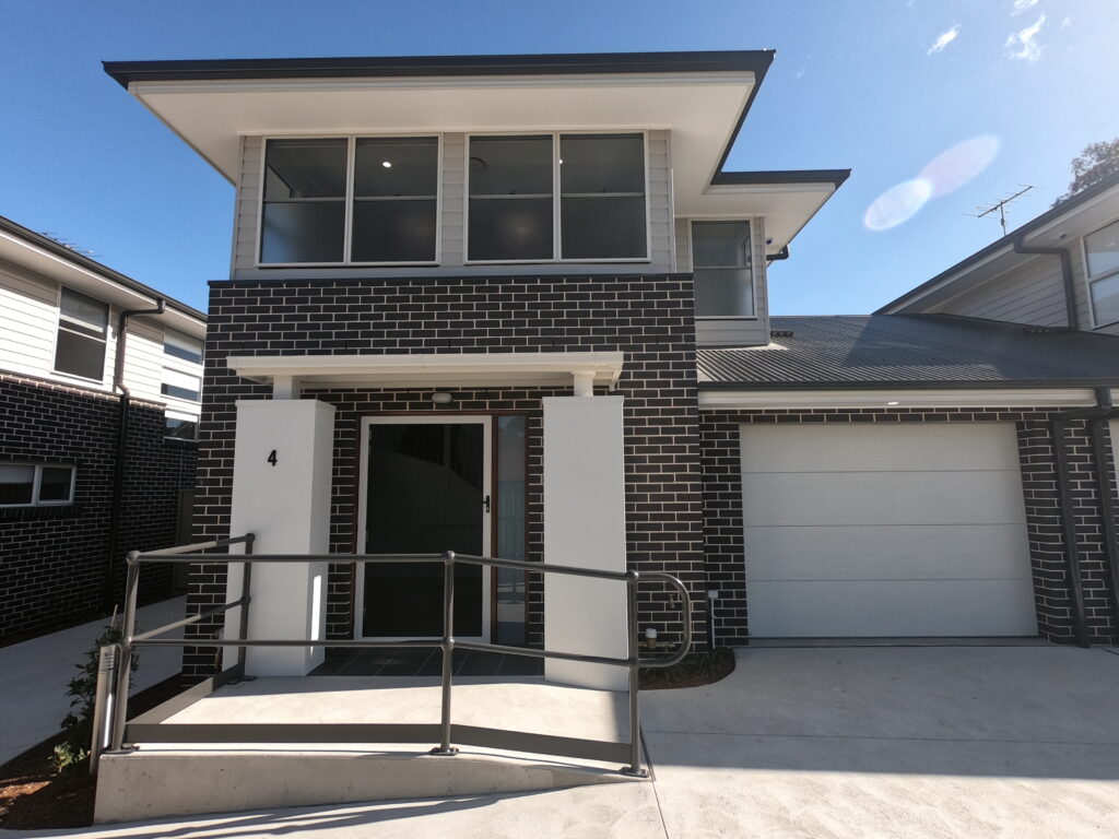 Emu Plains Penrith Civic Home